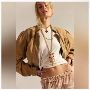 Free People Catriona Layered Statement Necklace – Gold